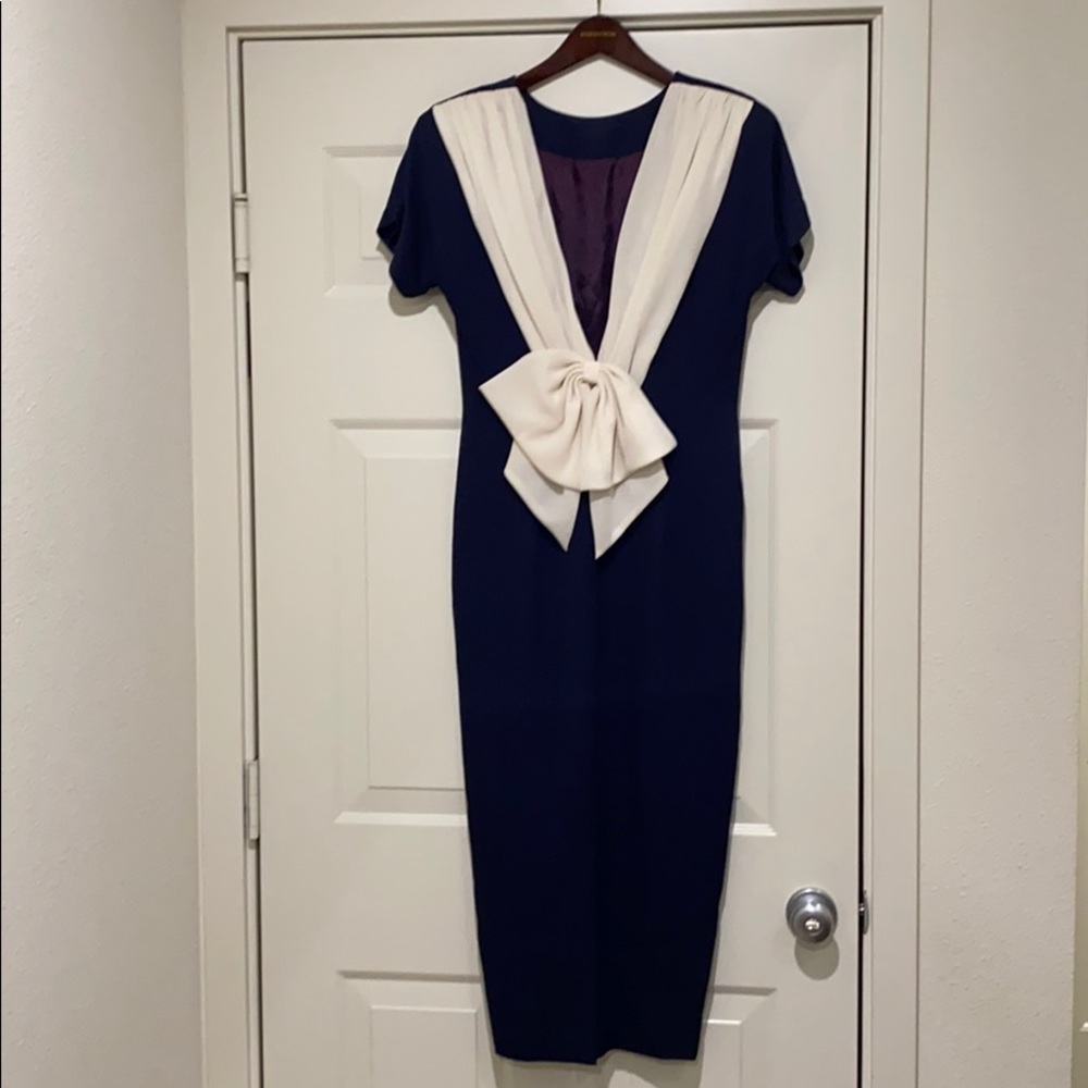 Datiani woman’s dress